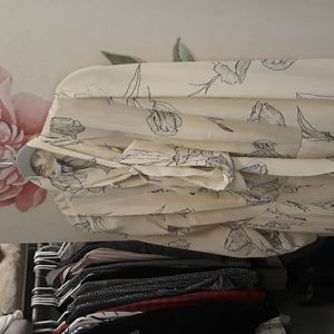 Lightly lined fab dress for work to graduation to summer night roof night date